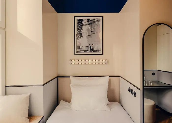 Hotel The Companion 4*