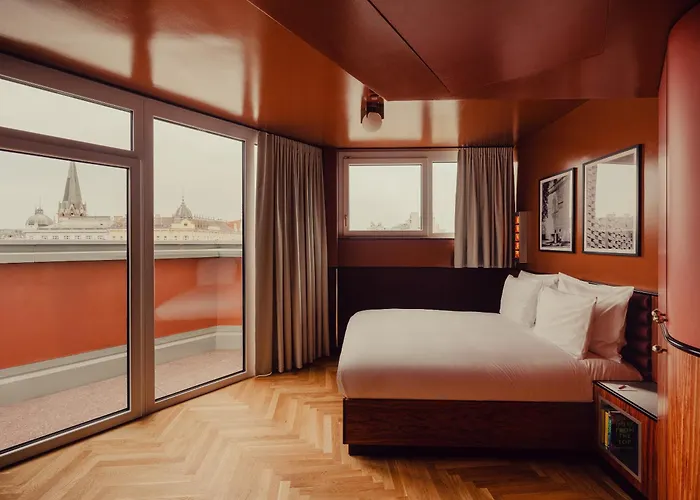 The Companion 4* Viena